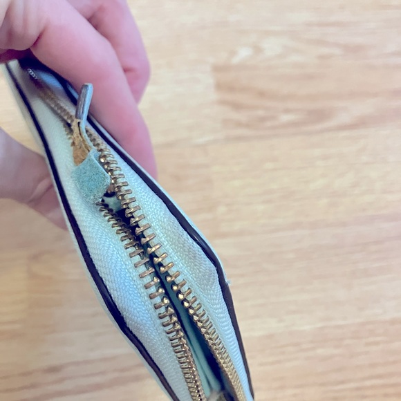 SOLD - Kate Spade Large Teal Wallet - Picture 7 of 12